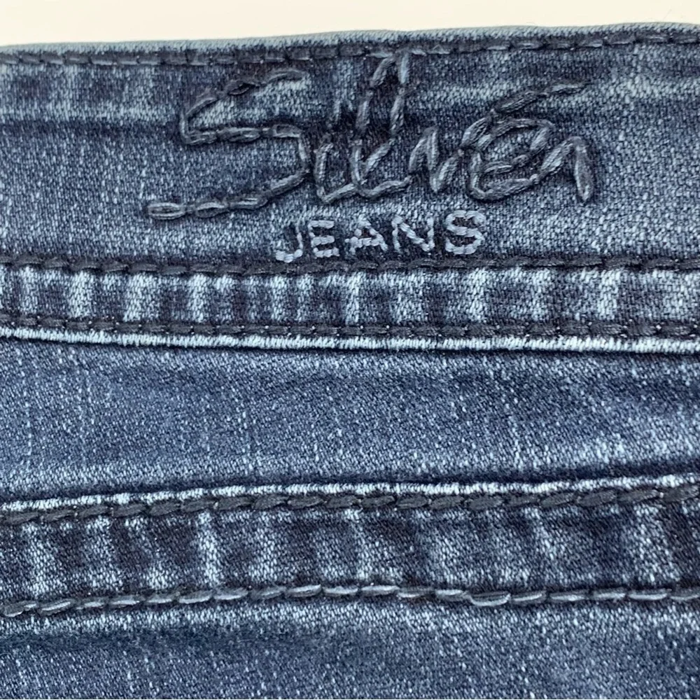 Silver SUKI Skinny Jeans with Embroidered Navy Blue S on Back Pockets W 29”X31”
